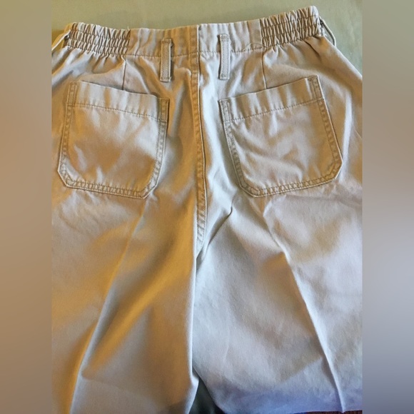 Lee at The Waist Capri Pants by VF Jeans Wear, Inc. SZ 12M - Picture 5 of 9